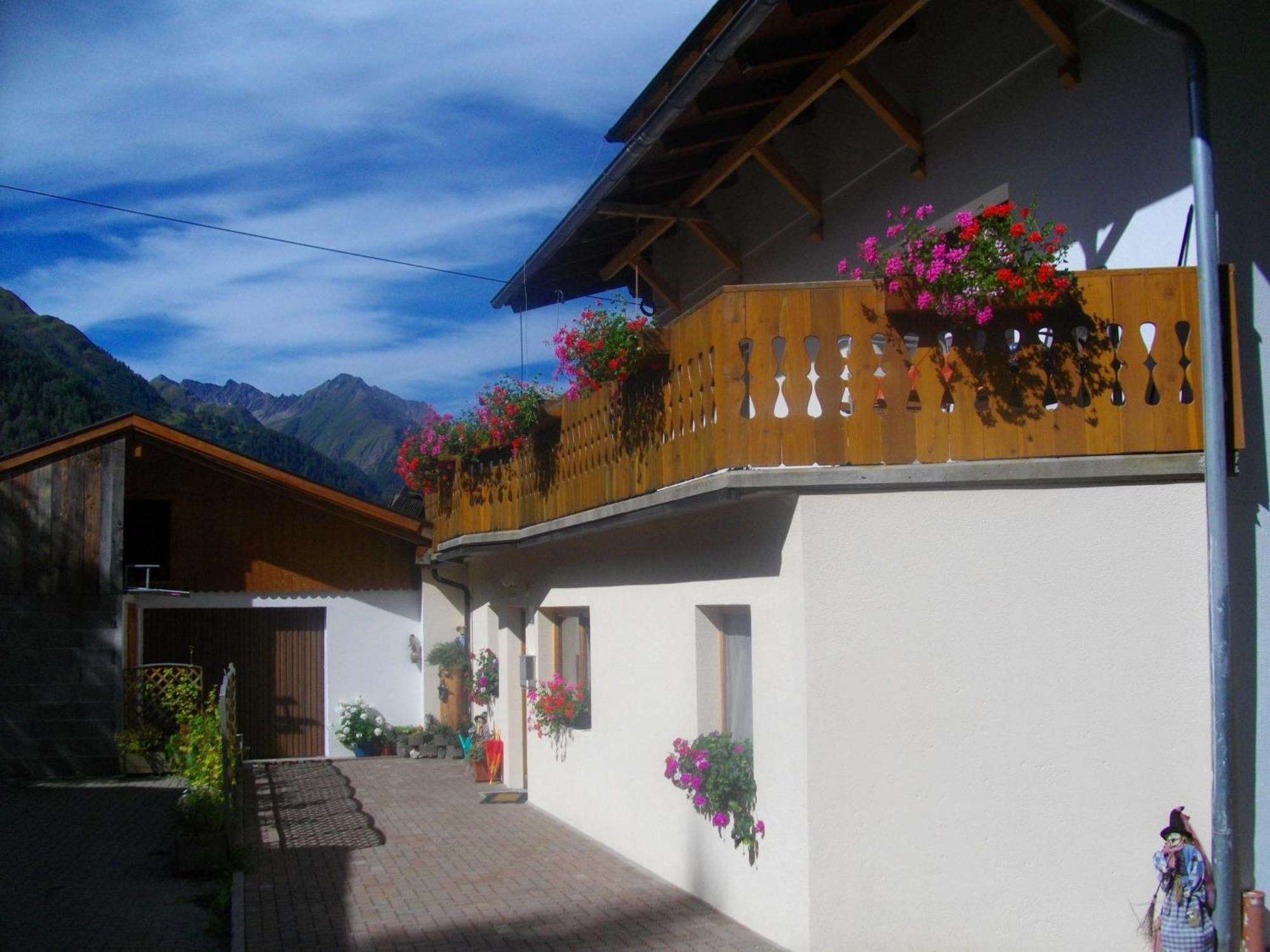 Haus Bergblick Apartman Prägraten Kültér fotó